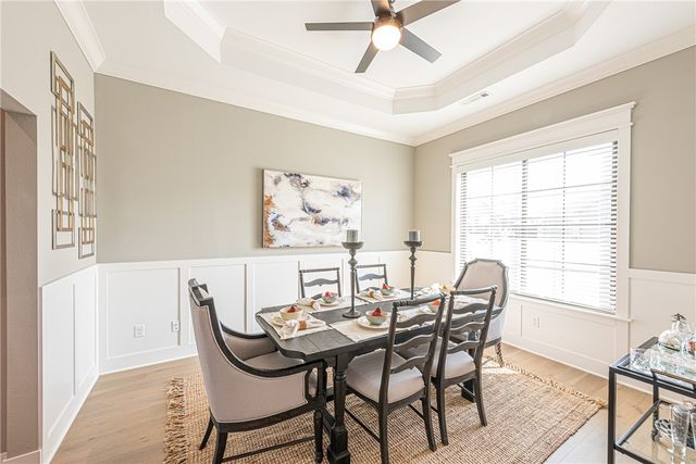 1281 Elizabeth Loop, Bentonville, AR 72713