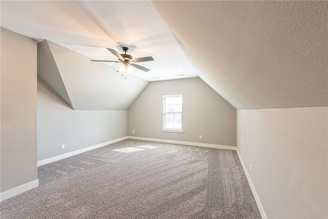 1281 Elizabeth Loop, Bentonville, AR 72713