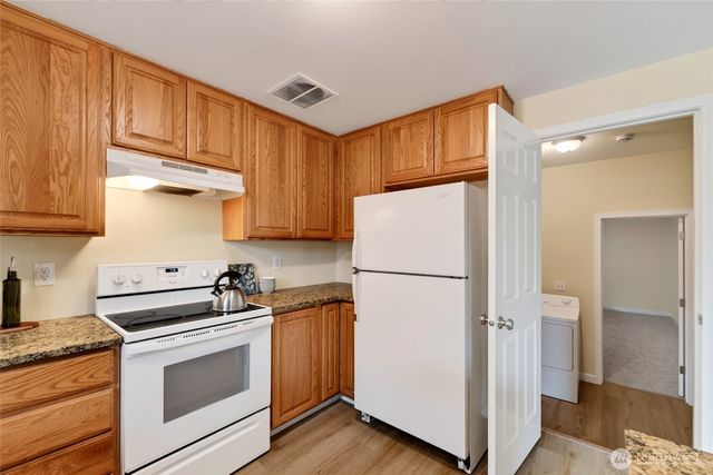 11618 Roseberg Avenue S, Seattle, WA 98168