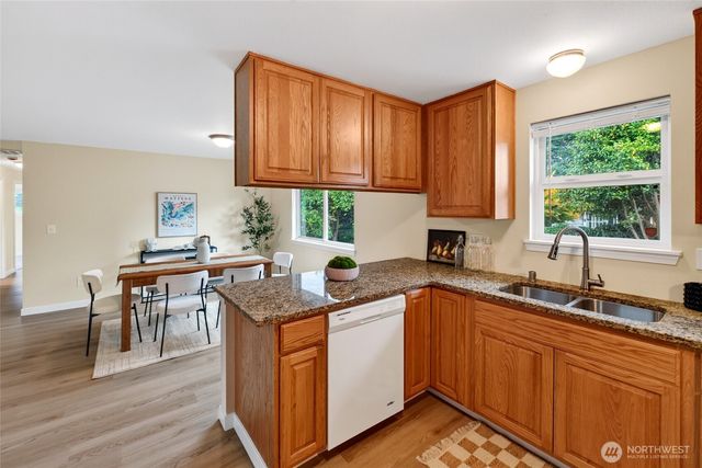 11618 Roseberg Avenue S, Seattle, WA 98168