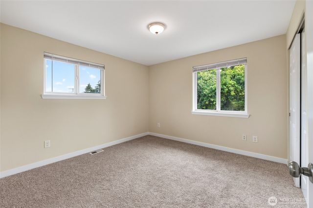 11618 Roseberg Avenue S, Seattle, WA 98168