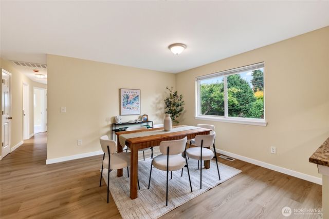 11618 Roseberg Avenue S, Seattle, WA 98168