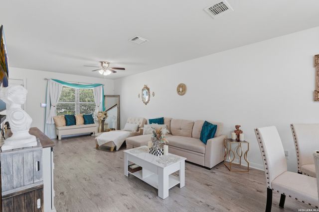 228 Mar Hill, Seguin, TX 78155