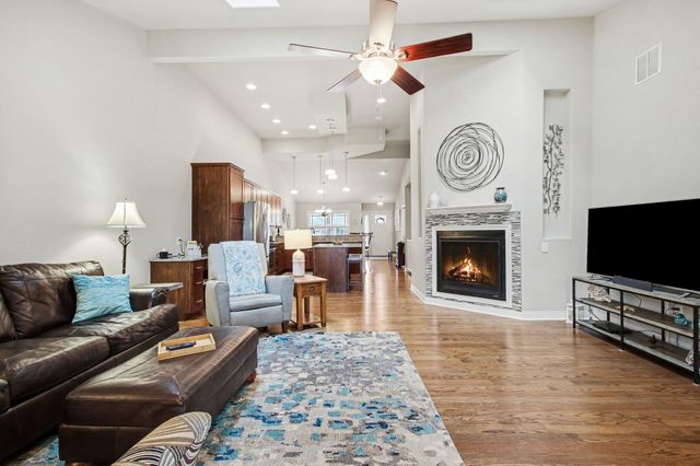 10680 Arbor Lane, St. John, IN 46373