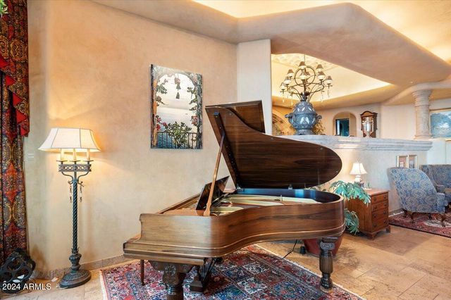 11155 E HONDA BOW Road, Scottsdale, AZ 85262