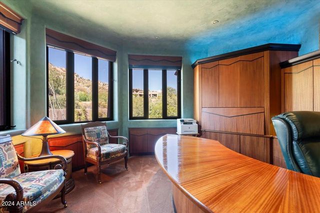 11155 E HONDA BOW Road, Scottsdale, AZ 85262