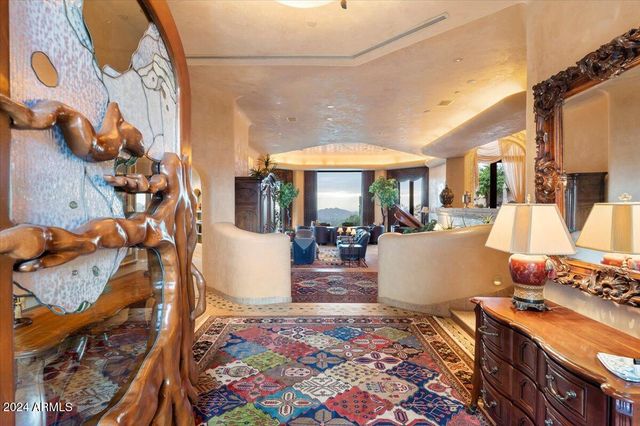 11155 E HONDA BOW Road, Scottsdale, AZ 85262