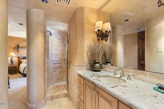 11155 E HONDA BOW Road, Scottsdale, AZ 85262