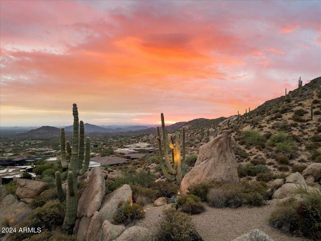 11155 E HONDA BOW Road, Scottsdale, AZ 85262