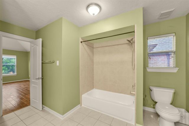 1523 Ashbury Park Drive, Houston, TX 77077