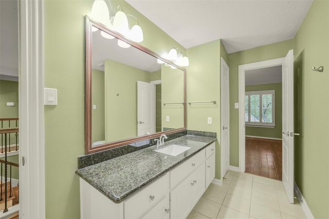 1523 Ashbury Park Drive, Houston, TX 77077