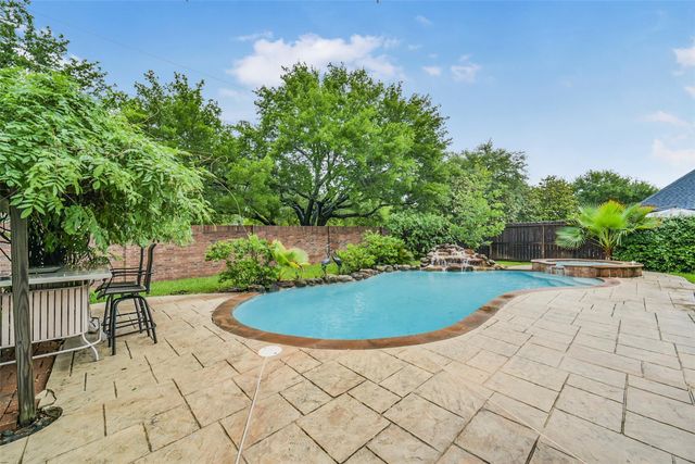 1523 Ashbury Park Drive, Houston, TX 77077
