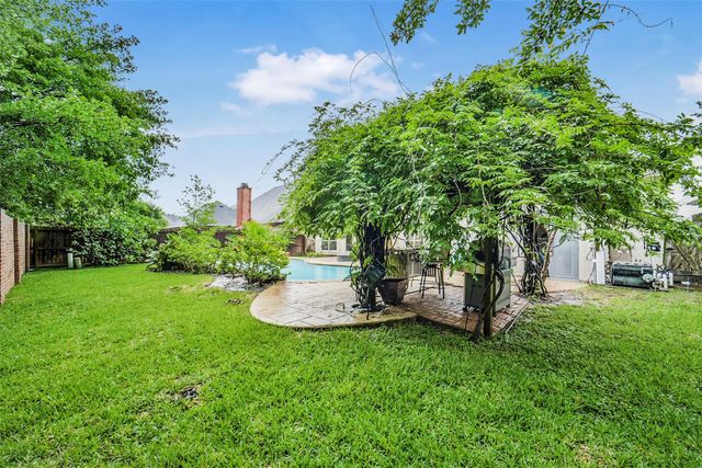 1523 Ashbury Park Drive, Houston, TX 77077