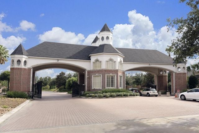 1523 Ashbury Park Drive, Houston, TX 77077