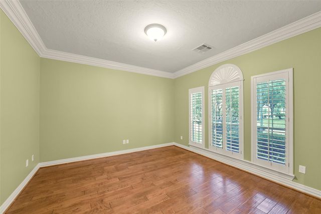 1523 Ashbury Park Drive, Houston, TX 77077