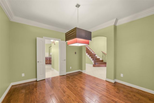 1523 Ashbury Park Drive, Houston, TX 77077