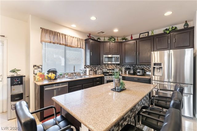 2016 Pink Lily Avenue, North Las Vegas, NV 89081