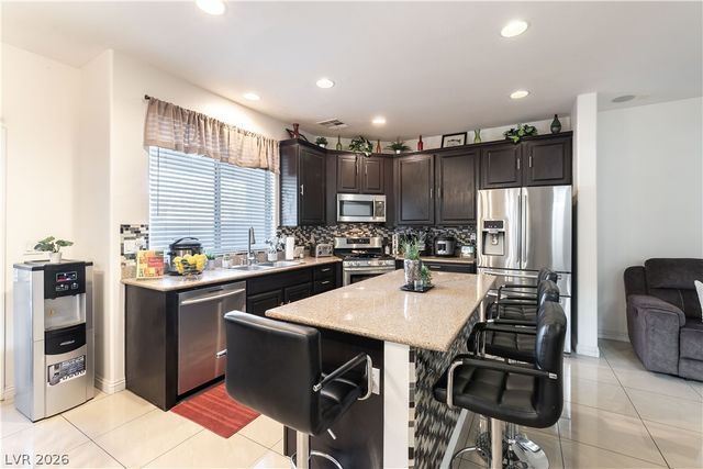 2016 Pink Lily Avenue, North Las Vegas, NV 89081