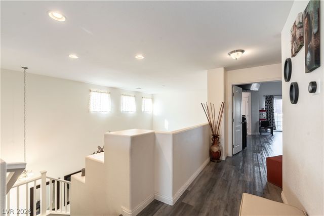 2016 Pink Lily Avenue, North Las Vegas, NV 89081