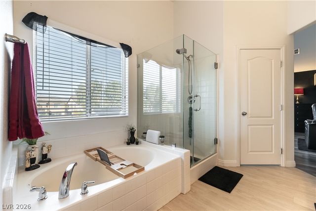 2016 Pink Lily Avenue, North Las Vegas, NV 89081