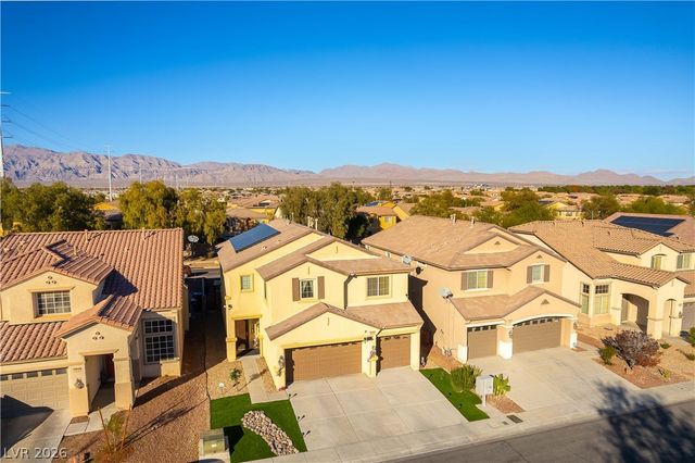 2016 Pink Lily Avenue, North Las Vegas, NV 89081