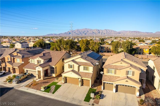2016 Pink Lily Avenue, North Las Vegas, NV 89081