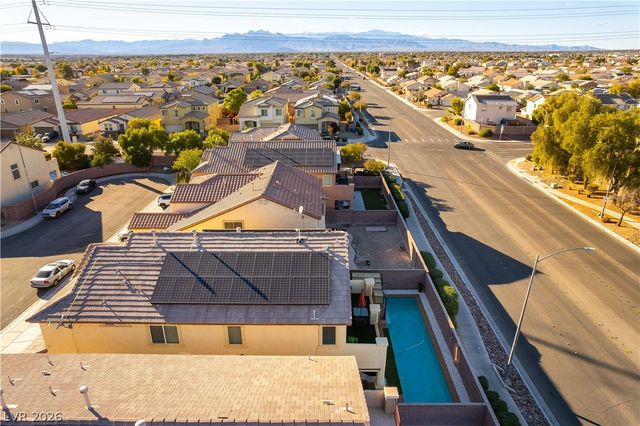 2016 Pink Lily Avenue, North Las Vegas, NV 89081