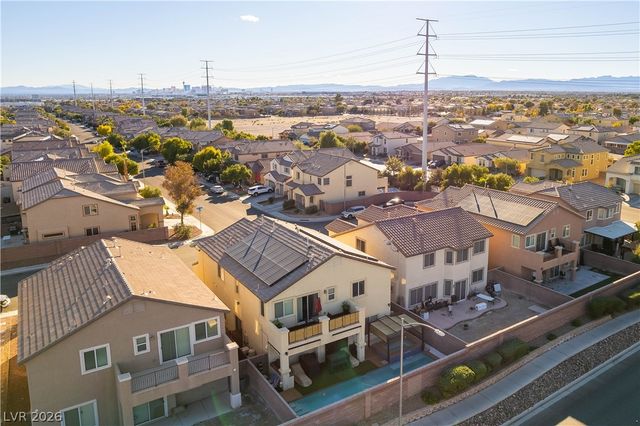 2016 Pink Lily Avenue, North Las Vegas, NV 89081