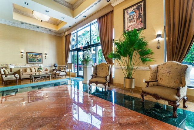 8395 SW 73rd Avenue 412, Miami, FL 33143
