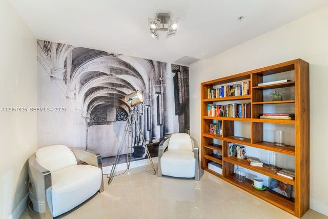 8395 SW 73rd Avenue 412, Miami, FL 33143