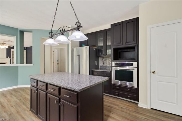 3404 Louise James CT, Chesapeake, VA 23323