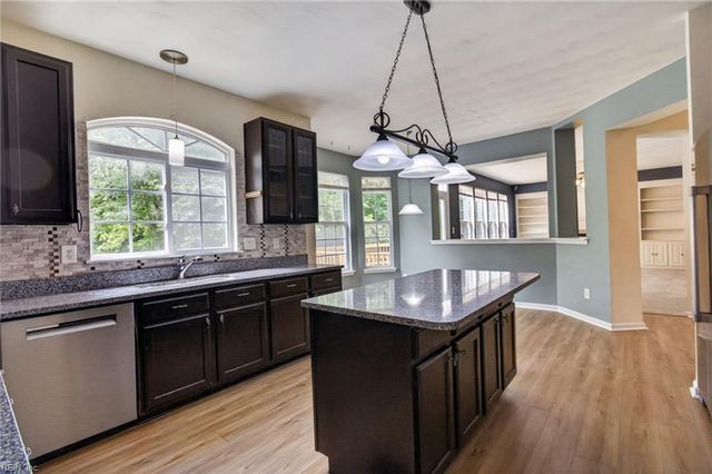 3404 Louise James CT, Chesapeake, VA 23323