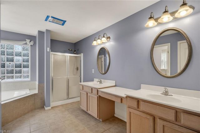 3404 Louise James CT, Chesapeake, VA 23323