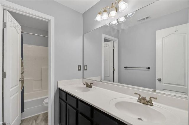3404 Louise James CT, Chesapeake, VA 23323