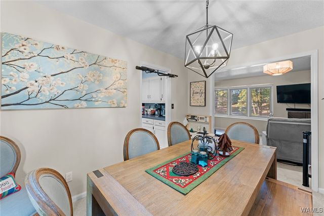 4119 Lakepoint Dr, Tuscaloosa, AL 35405