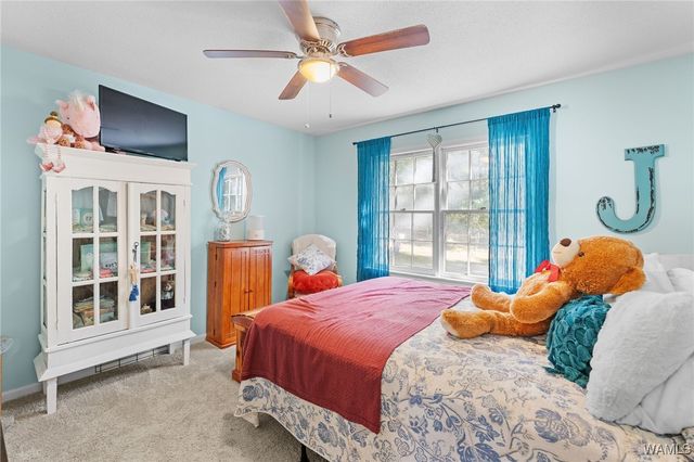 4119 Lakepoint Dr, Tuscaloosa, AL 35405