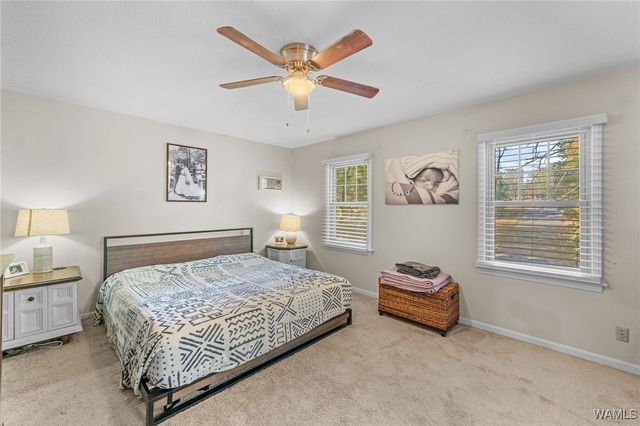 4119 Lakepoint Dr, Tuscaloosa, AL 35405