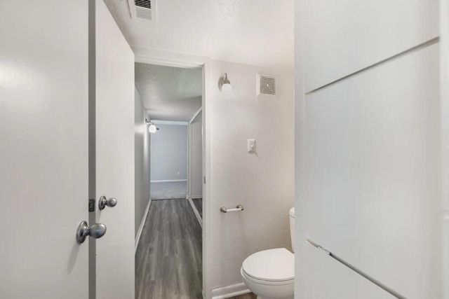 11715 S Glen Drive 602-1, Houston, TX 77099