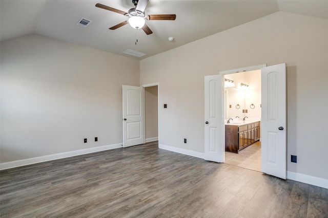11905 Long Stone Drive, Burleson, TX 76028