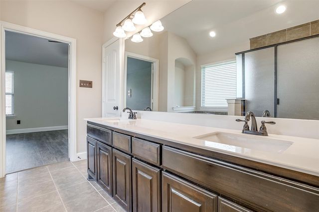 11905 Long Stone Drive, Burleson, TX 76028