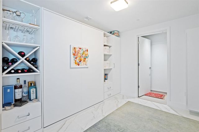 1080 Brickell Ave 2506, Miami, FL 33131