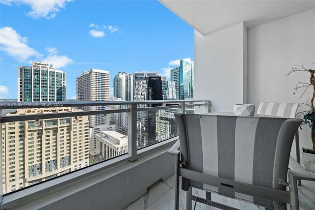 1080 Brickell Ave 2506, Miami, FL 33131