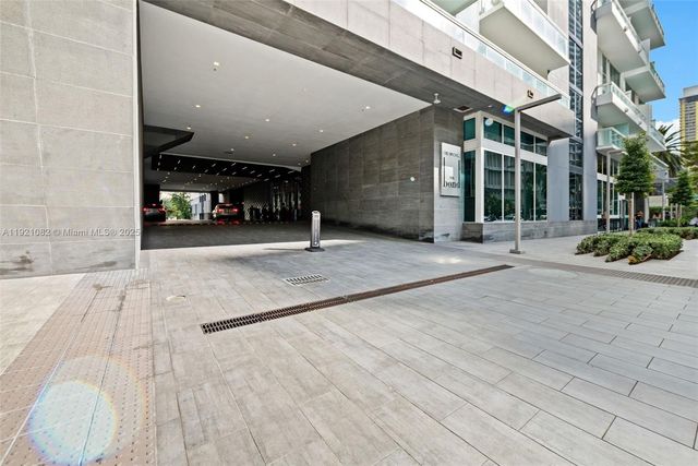1080 Brickell Ave 2506, Miami, FL 33131