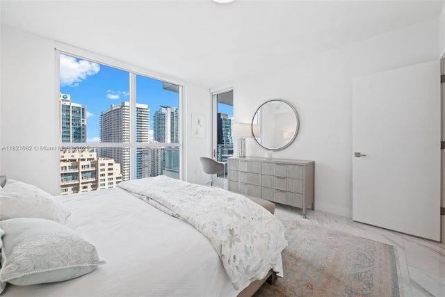 1080 Brickell Ave 2506, Miami, FL 33131
