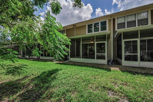8414 SANDY BEACH STREET, Tampa, FL 33634