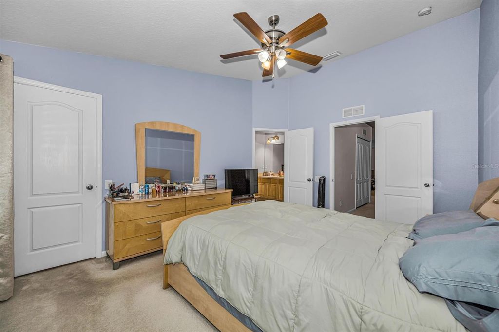 Image 14 of property listing at 8414 SANDY BEACH STREET, Tampa, FL 33634