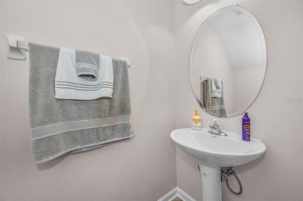 Image 8 of property listing at 8414 SANDY BEACH STREET, Tampa, FL 33634
