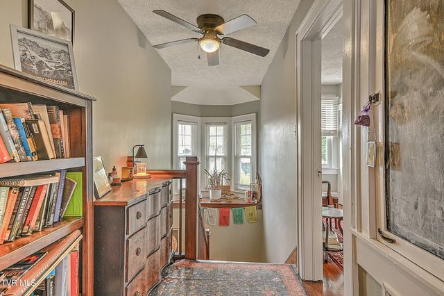 1125 Euclid Avenue, Bristol, VA 24201