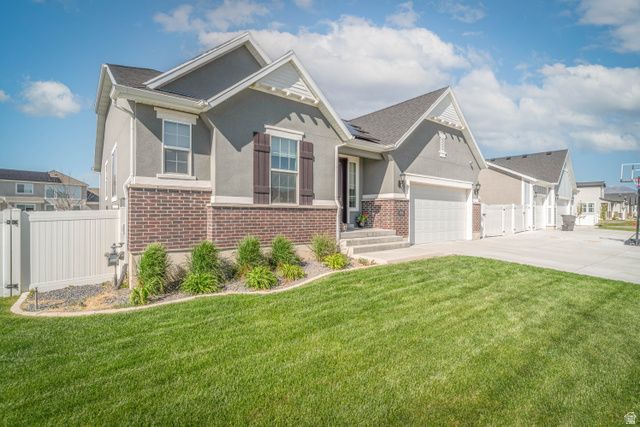 3362 W 2500 N, Clinton, UT 84015