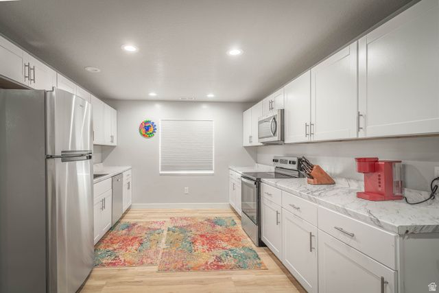 3362 W 2500 N, Clinton, UT 84015
